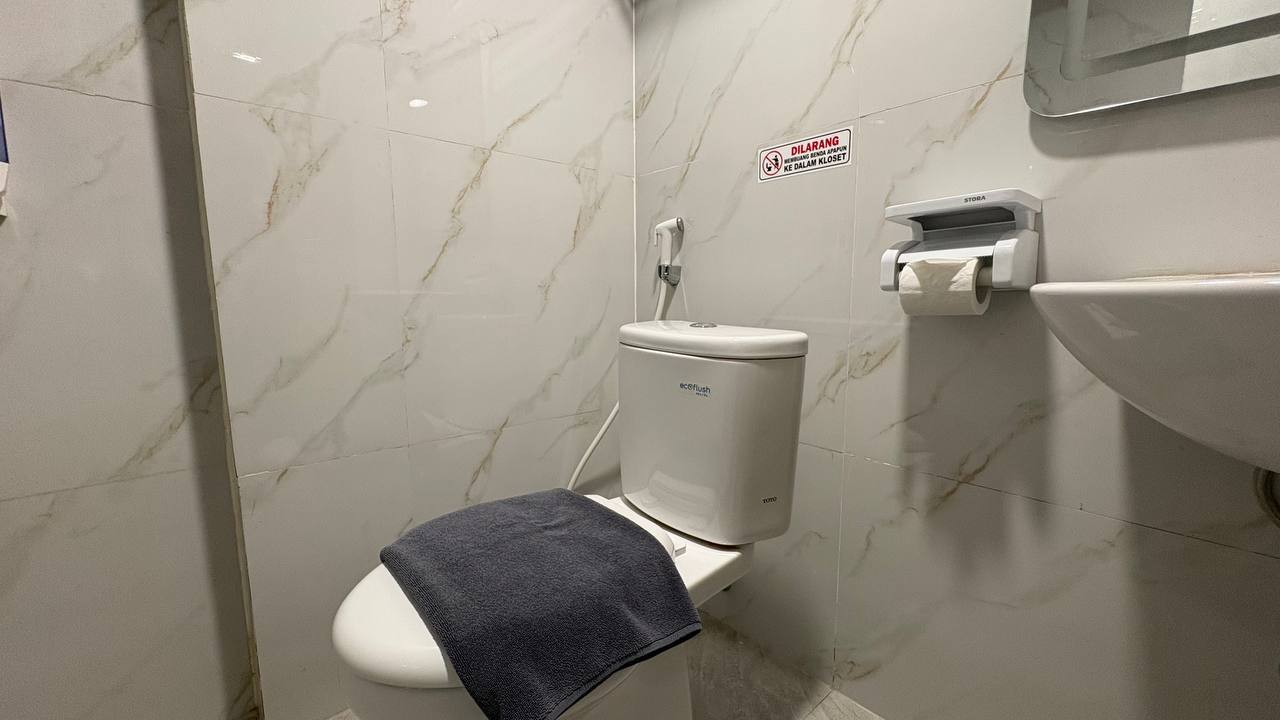 Kamar mandi 5